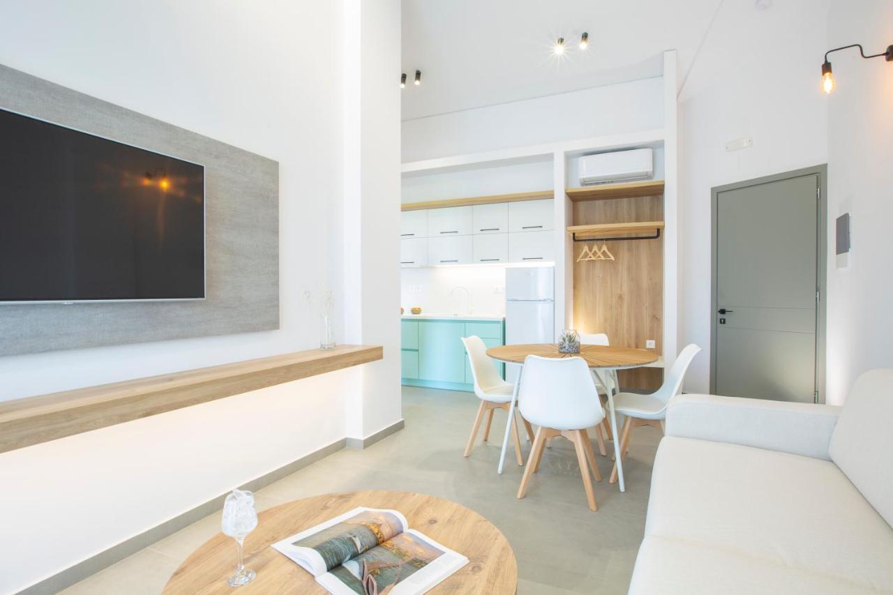 Elianthi Luxury Apartments Nikiana Buitenkant foto