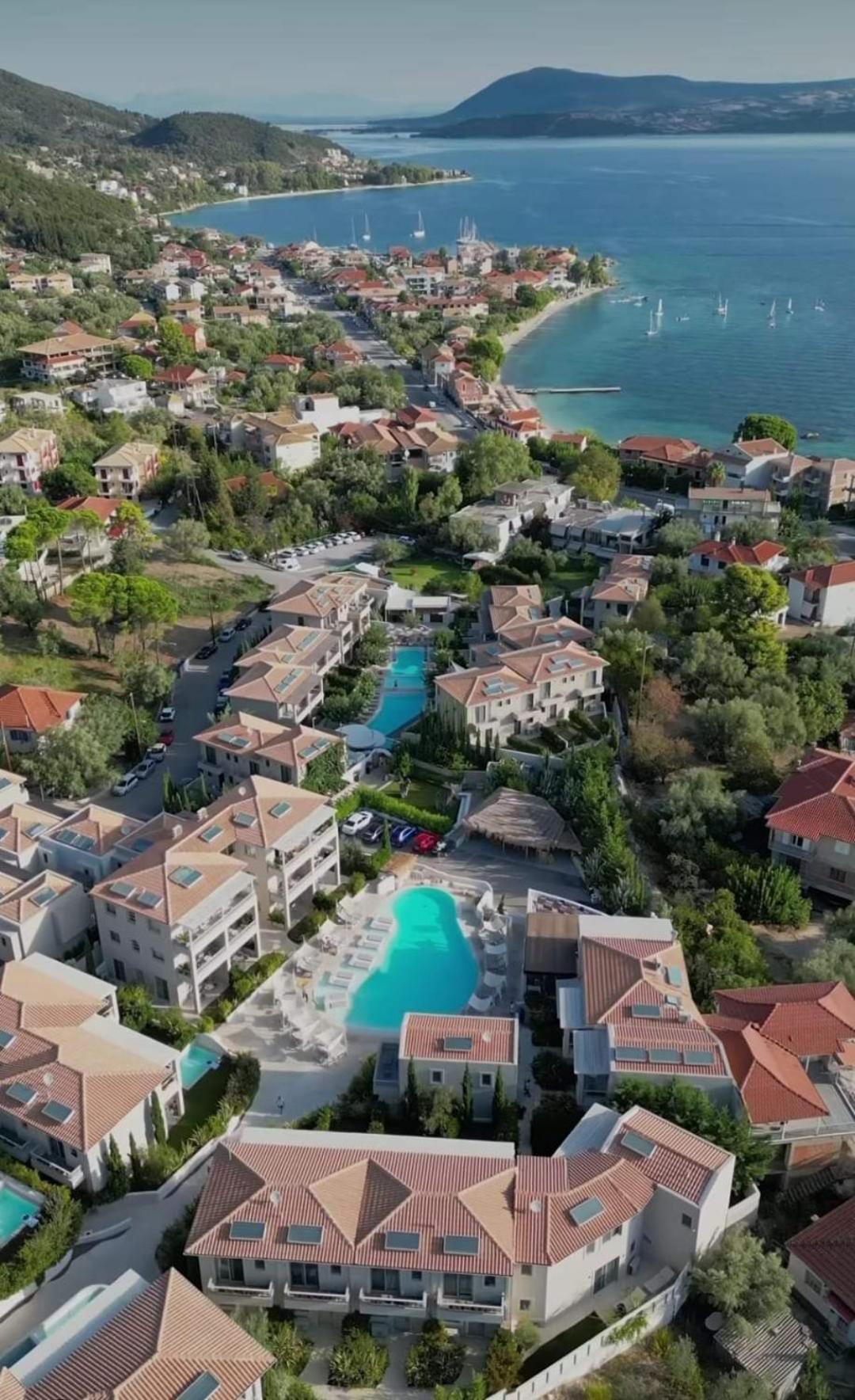 Elianthi Luxury Apartments Nikiana Buitenkant foto